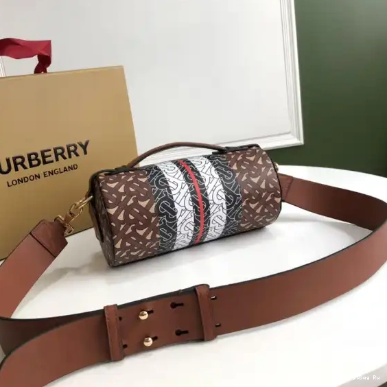 Official First Bag Ru BARREL BURBERRY BAG 0507